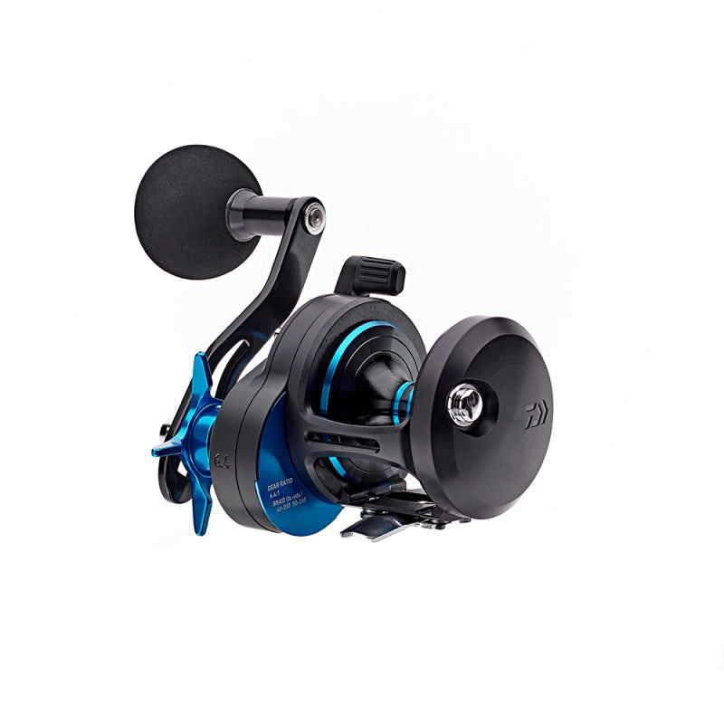  Daiwa 18 Saltist