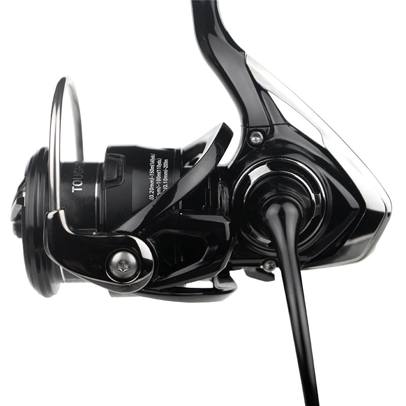  Daiwa 20 Fuego LT 2500-XH Pitch Black
