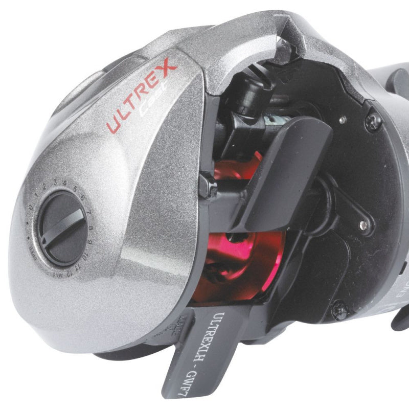  Quantum Ultrex Cast